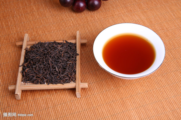 品鑒普洱茶的獨特魅力 茶湯色澤與茶葉品相的解讀