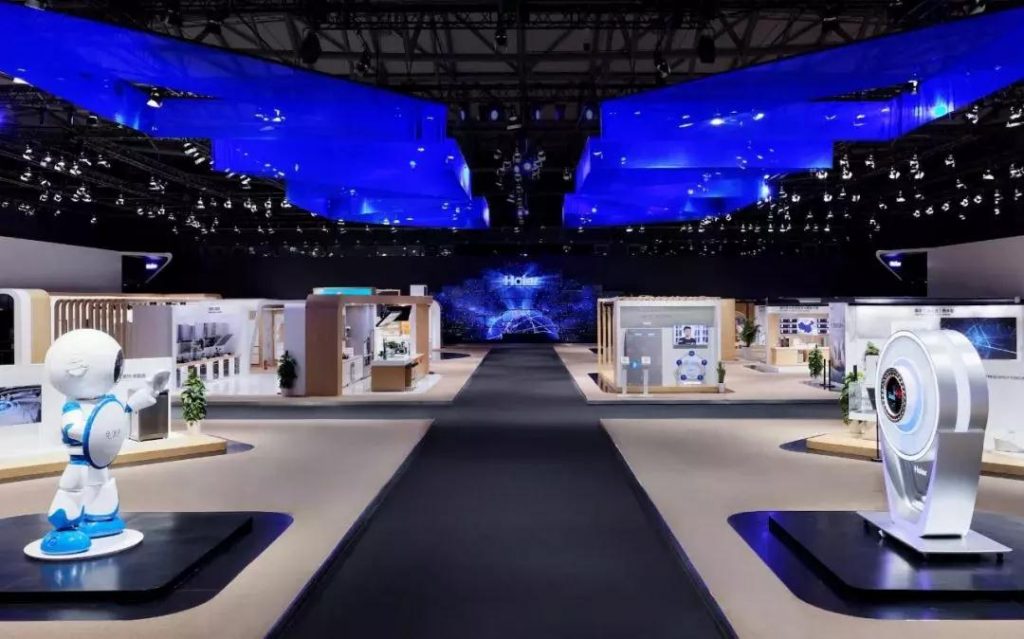 巖星建設(shè)|怎樣設(shè)計(jì)一個充滿科技感的展廳插圖